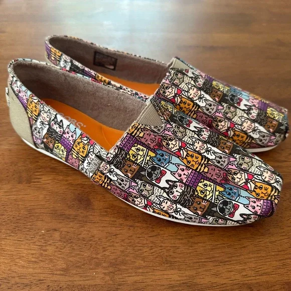 Skechers BOBS Cat Print Flats - Picture 2 of 7